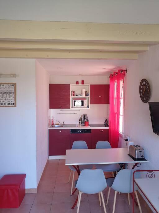 Agreable Villa En Petite Camargue 35 M2 Wifi Галларг-ле-Монтюё Экстерьер фото